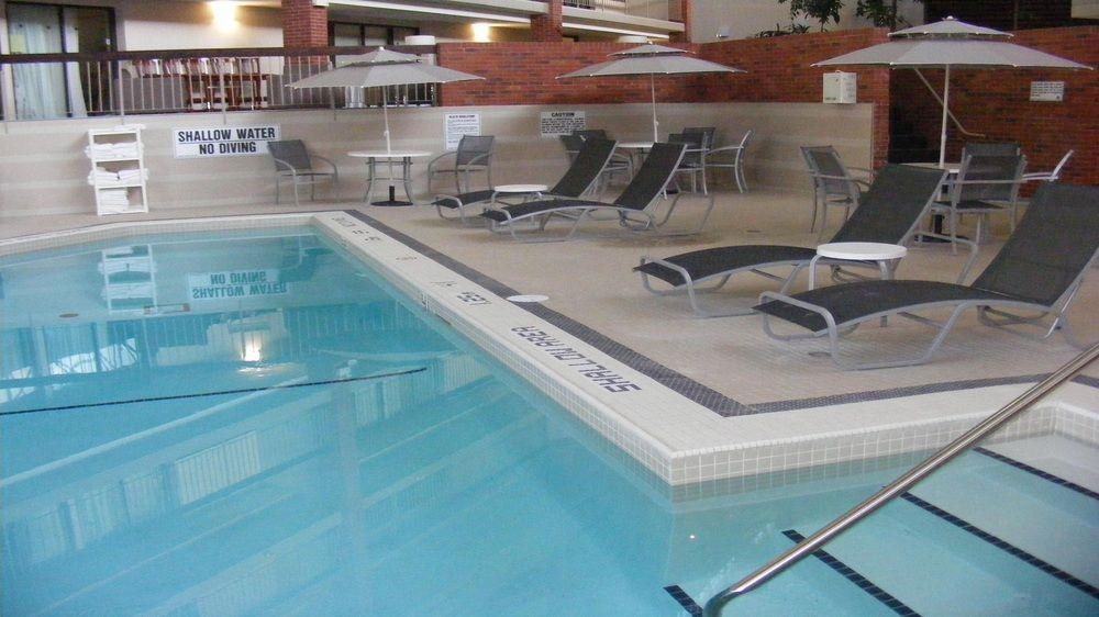Centre By Ihg Oakville