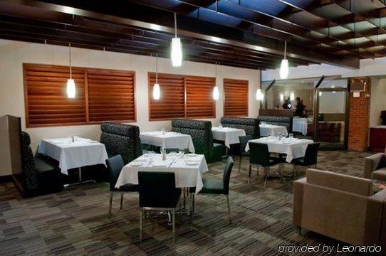 Centre By Ihg Hotel 3*